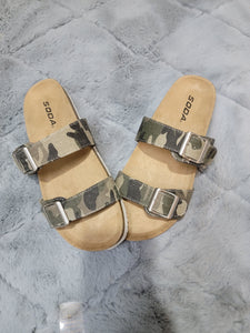 Americana Camo Sandals